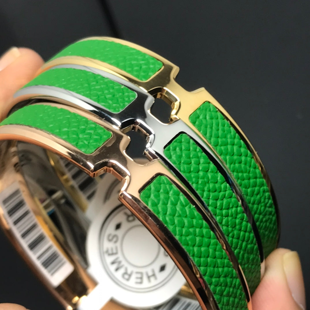 18K Olympe Green Hermes Bracelet