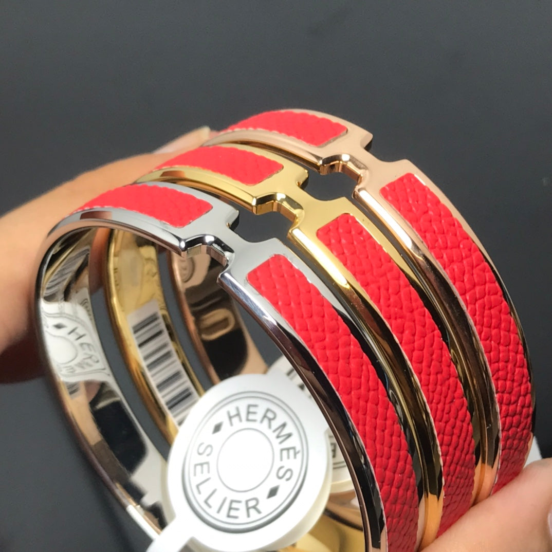 18K Olympe Red Hermes Bracelet